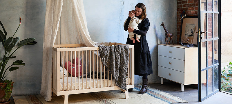 OEUF SPARROW CRIB: DESIGNED FOR GOOD