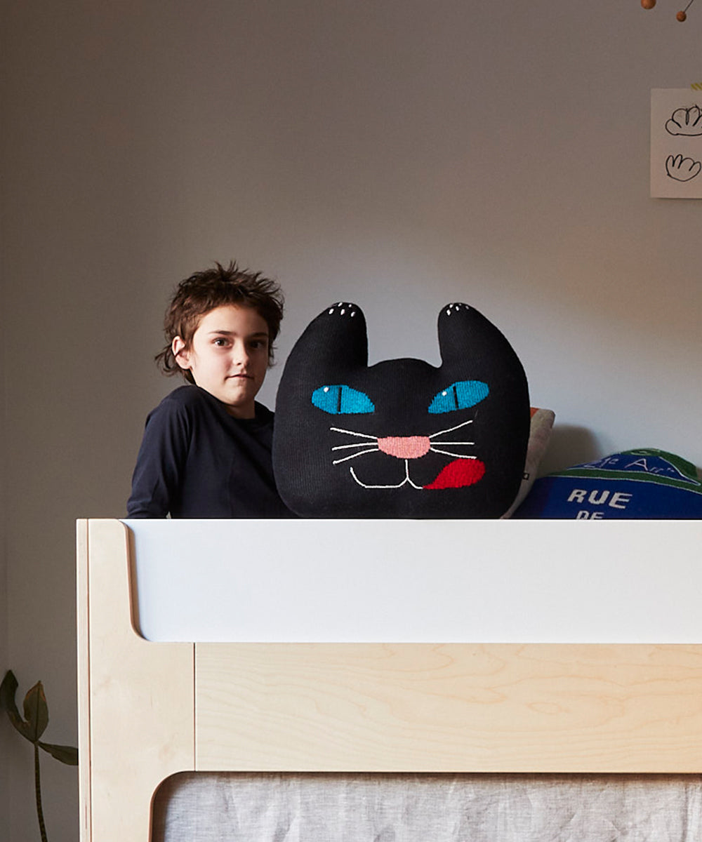 Ikea black hotsell cat pillow